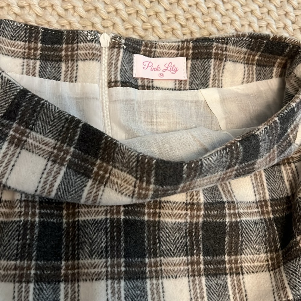 Plaid Mini 🤩 - Picture 7 of 7